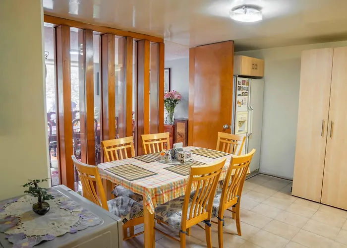 Quiet & Ideal Bedroom In Del Valle Apartment
